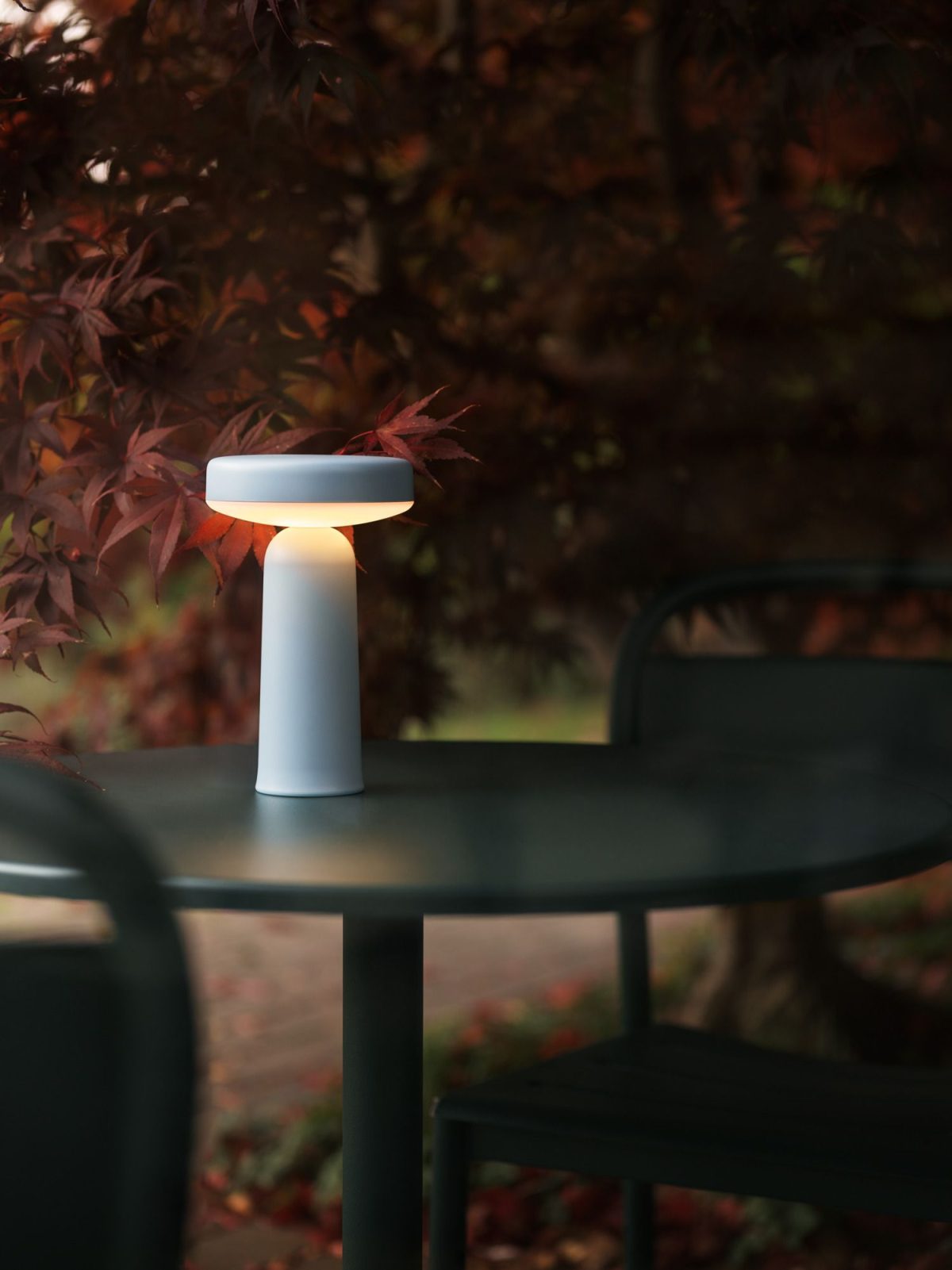 Ease Portable Lamp